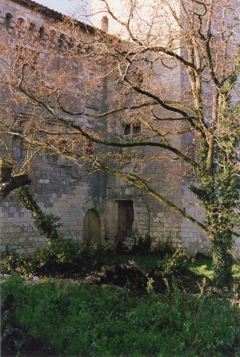 façade nord, vue partielle