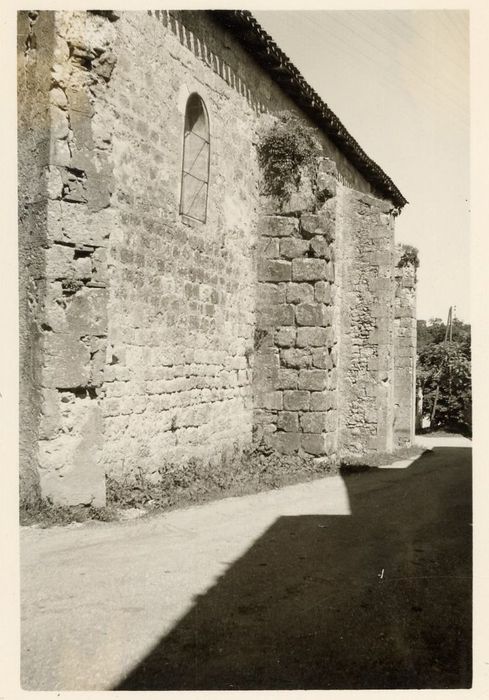 façade latérale sud, vue partielle