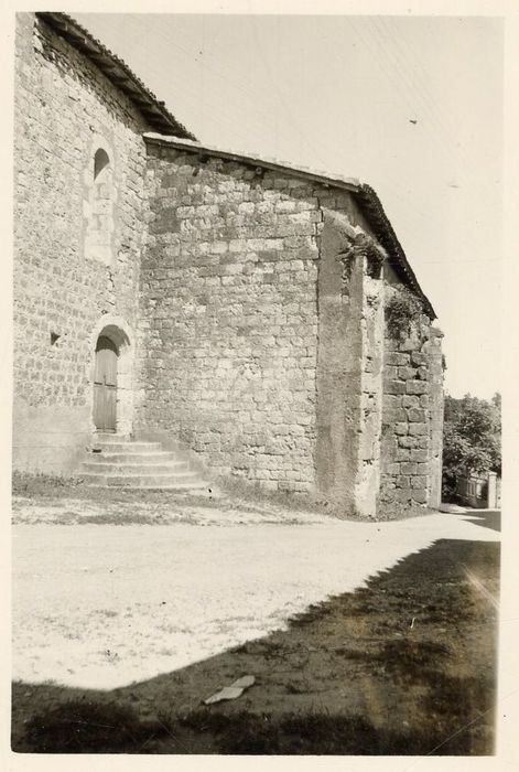 façade latérale sud, vue partielle