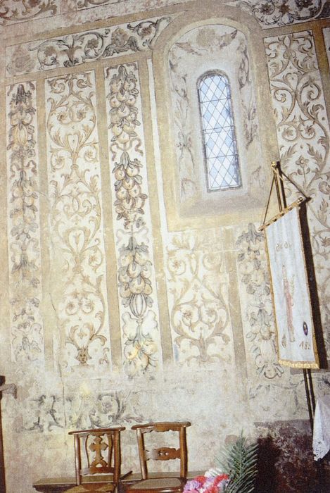 chapelle sud, vue partielle du décor (photocopie numérisée)