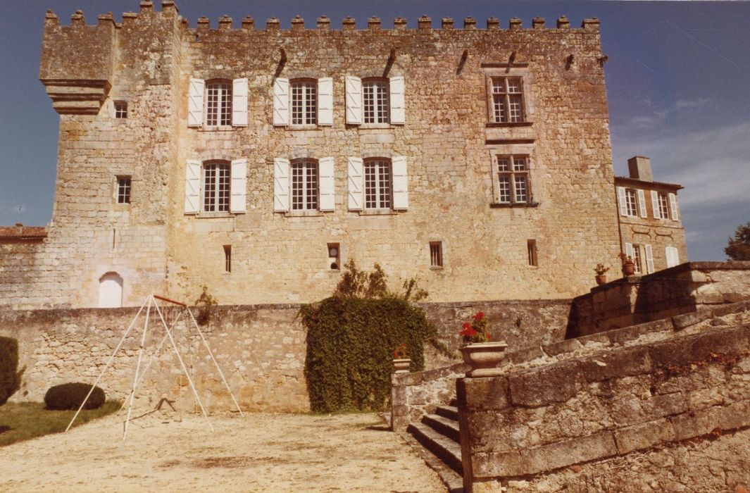 donjon, façade sud-ouest