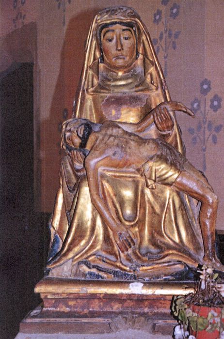 groupe sculpté : Vierge de pitié (photocopie numérisée)