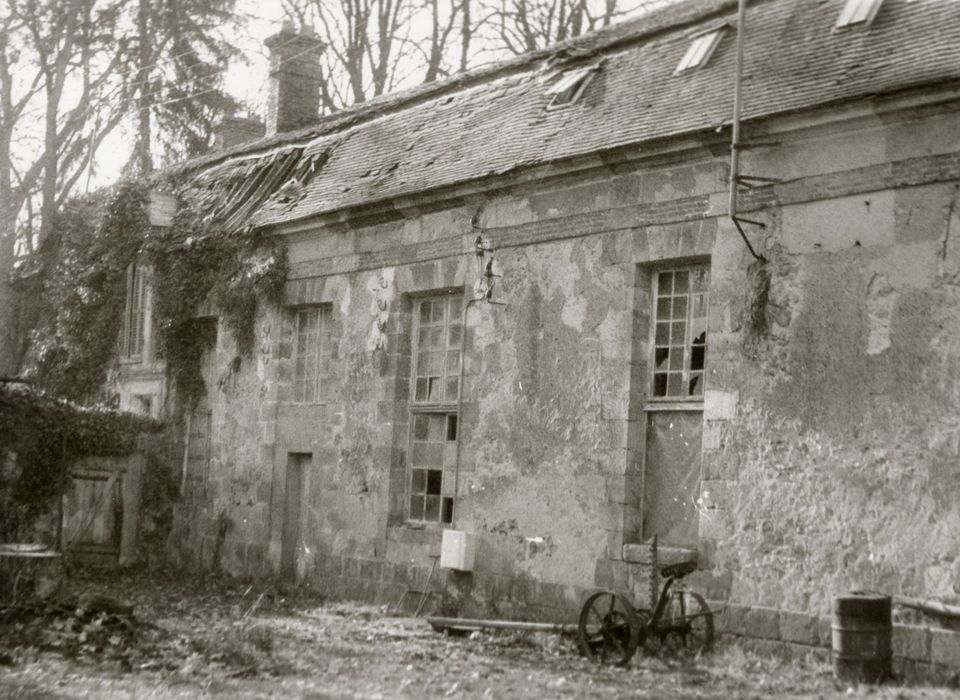 aile de l’ancien pressoir, façade est, vue partielle de la partie aménagée tardivement en habitation