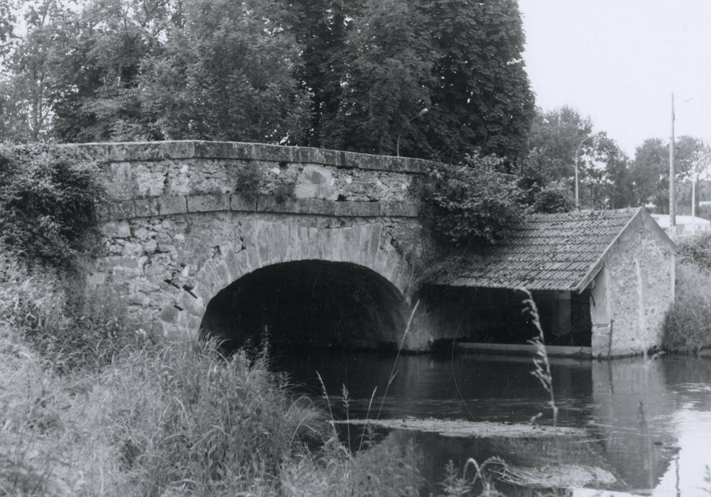 vue générale du pont depuis l’aval