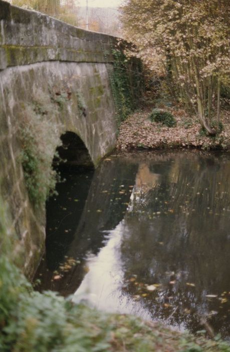 vue partielle du pont en aval