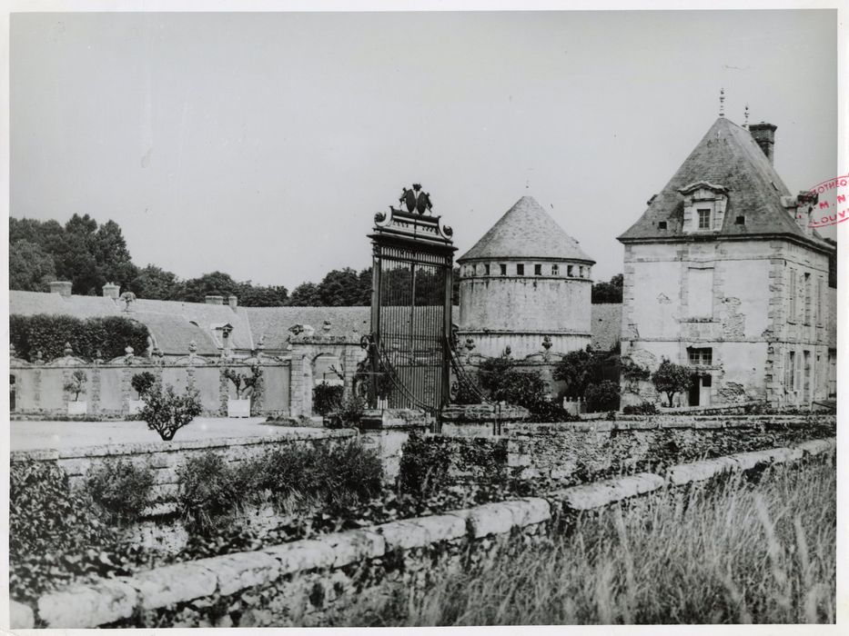 grilles d’accès sud