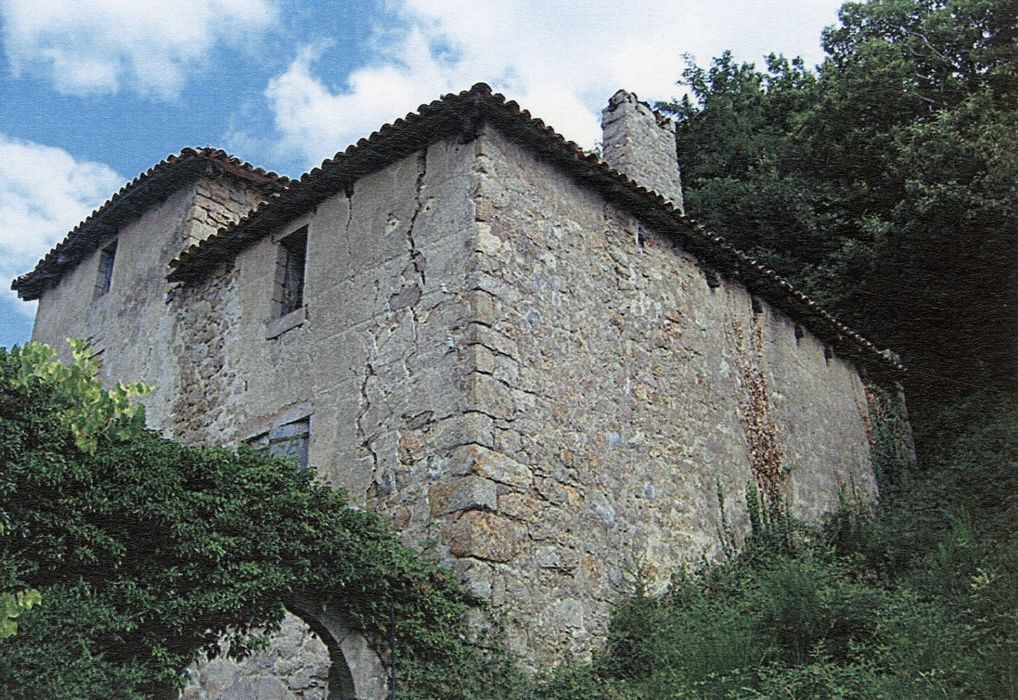 façades sud-ouest et sud-est, vue partielle (photocopie numérisée)