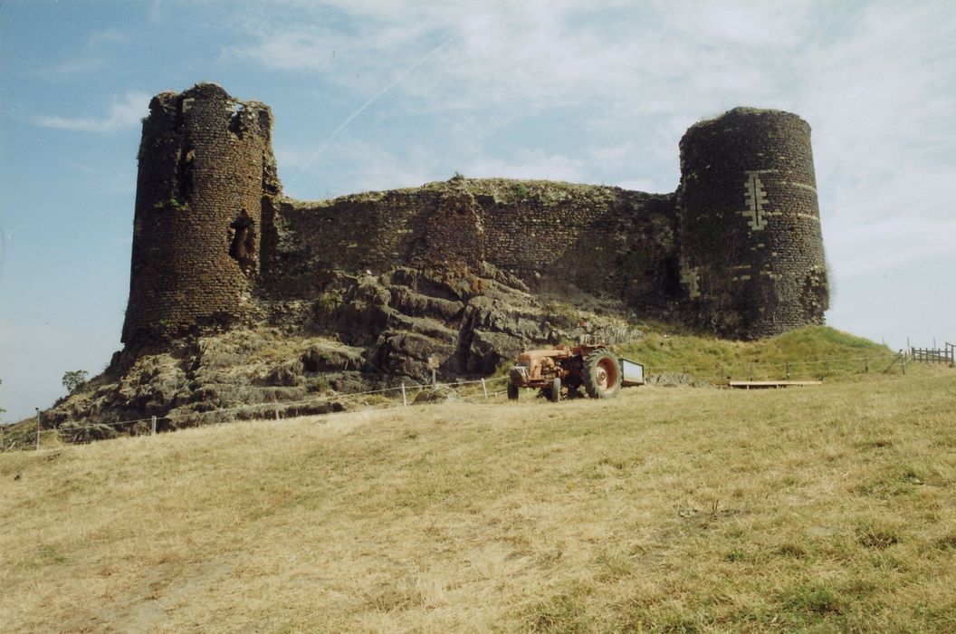 troisième enceinte, tours ouest et sud