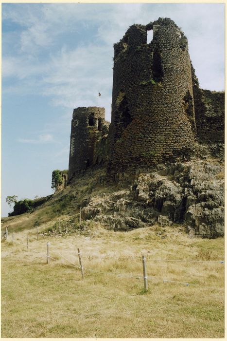 troisième enceinte, tour ouest