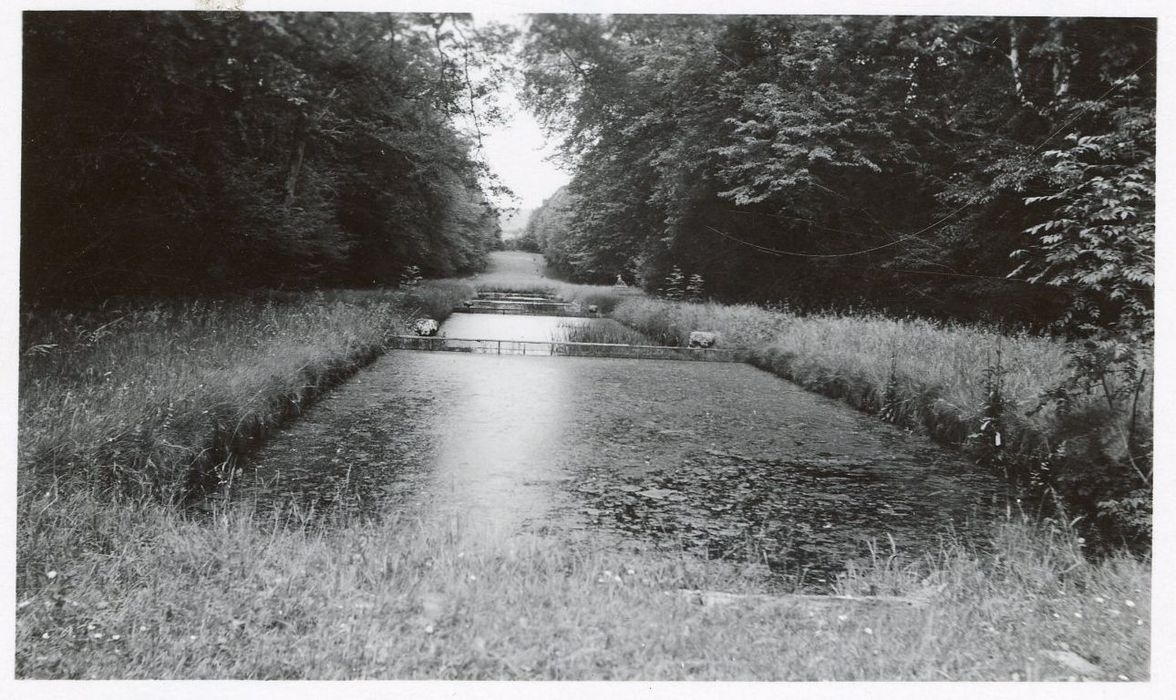 parc, canal transversal au sud-ouest