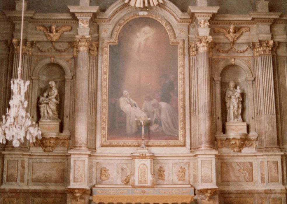 retable du maître-autel, statues : Vierge à l'Enfant, sainte Anne, tableau : Extrème onction de saint Vincent de Paul (l’) 