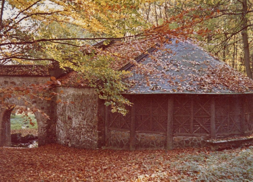 nymphée, façade postérieure