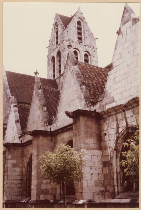 façade latérale nord, vue partielle