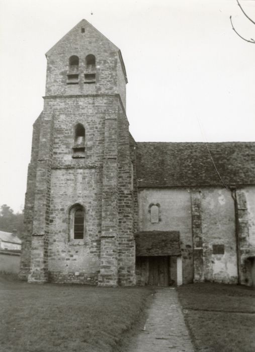 façade latérale sud, vue partielle