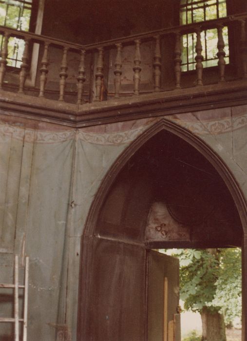 tour de l’ancien châtelet, aménagement intérieur, vue partielle