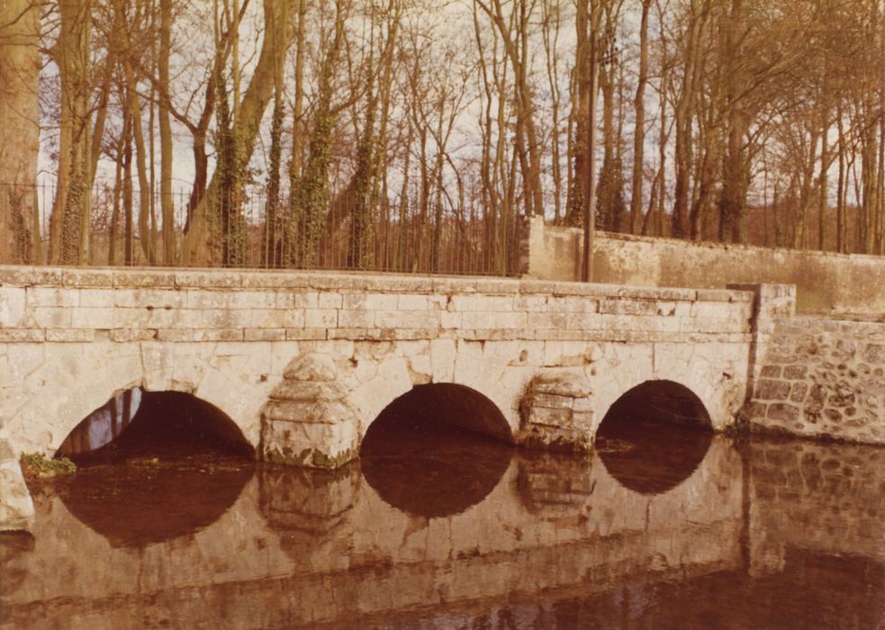 vue générale du pont depuis l’aval