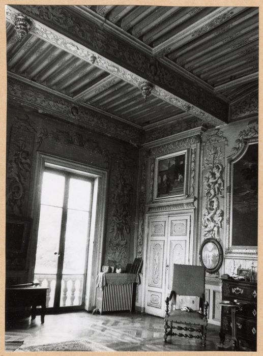 grand salon, vue partielle des décors peints