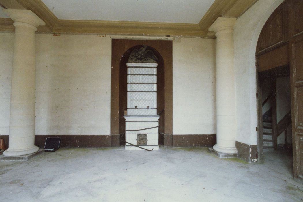 rez-de-chaussée, vestibule (pièce n°1)