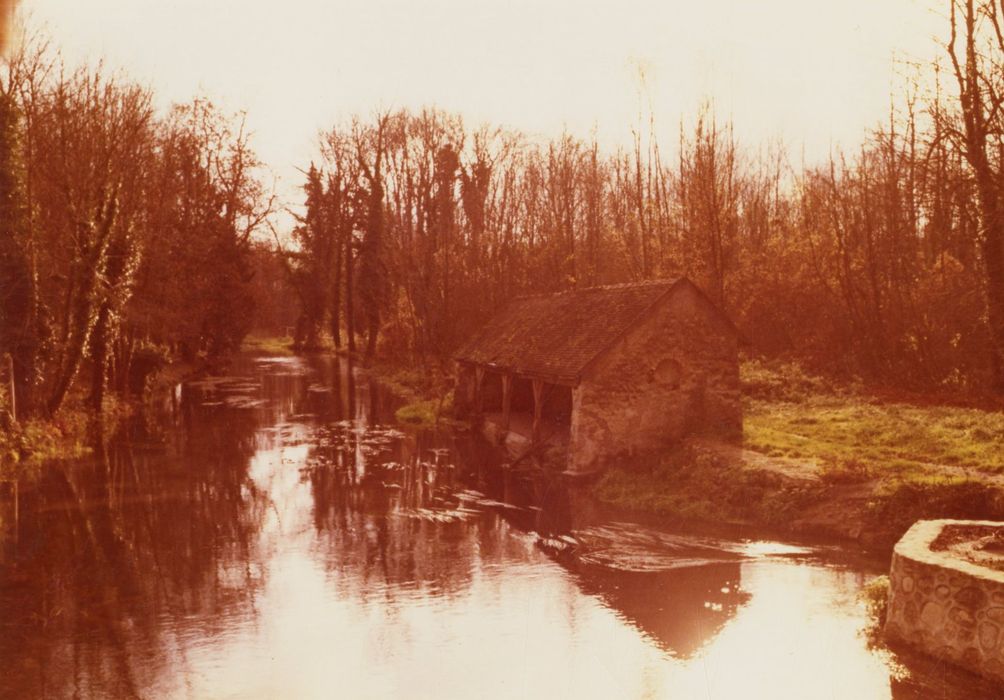 grand parc, lavoir