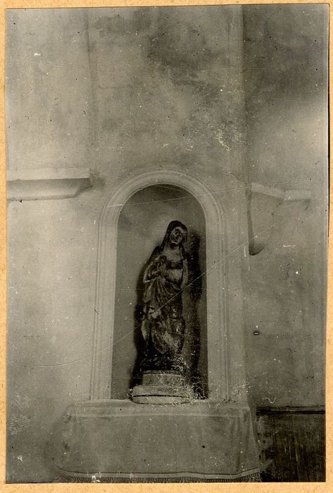 statue : Vierge de calvaire