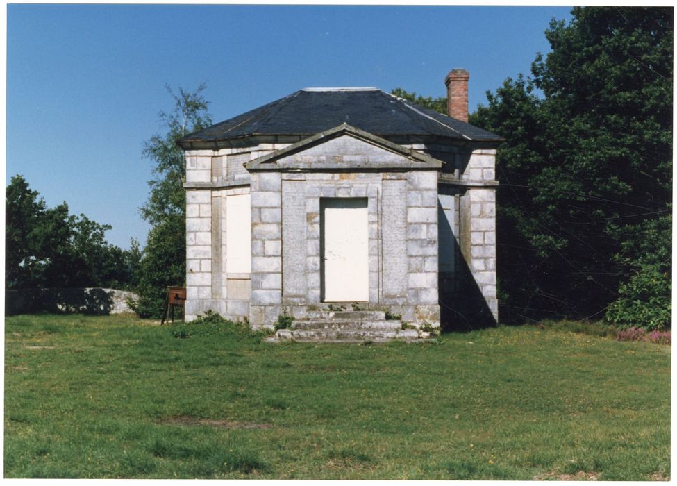 parc, bâtiment de la thébaïde