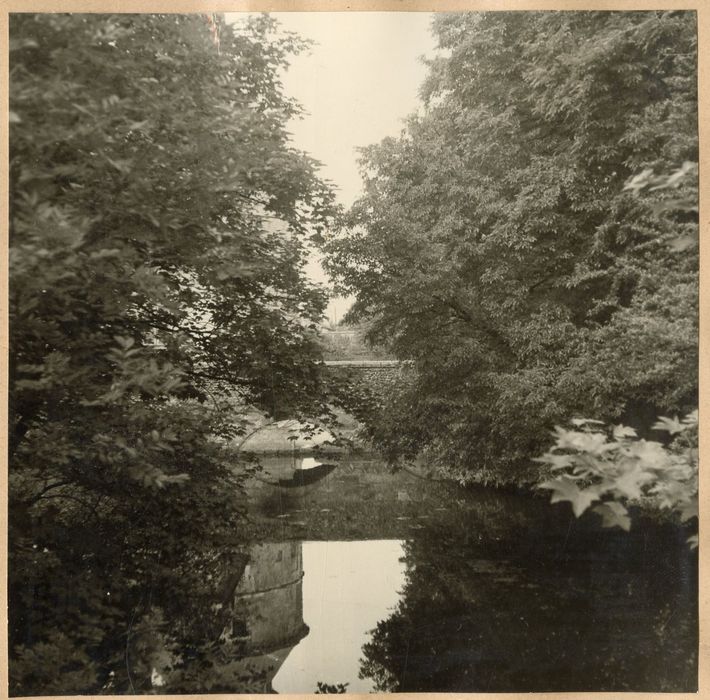 pont d’accès est, vue partielle depuis le sud