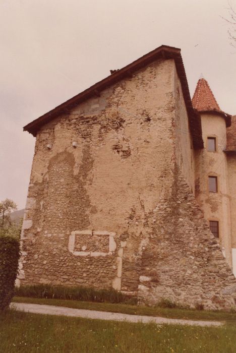 aile en retour, façade sud