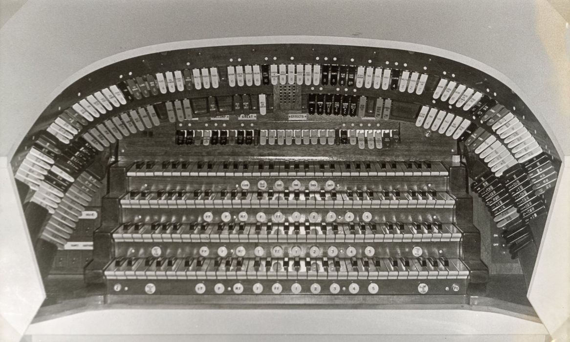 orgue de tribune, détail du clavier