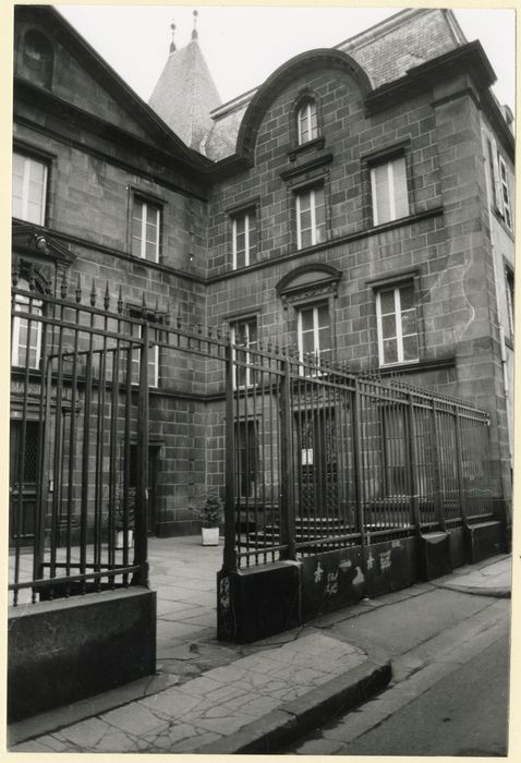 façade nord sur cour de l’aile ouest