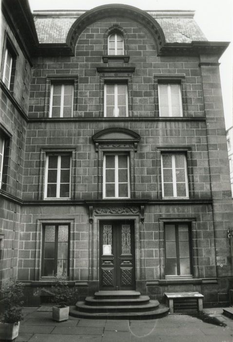 façade nord sur cour de l’aile ouest