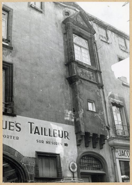 façade sur la rue Barnier, vue partielle