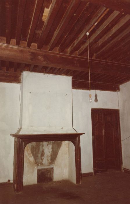 1er étage, chambre, cheminée