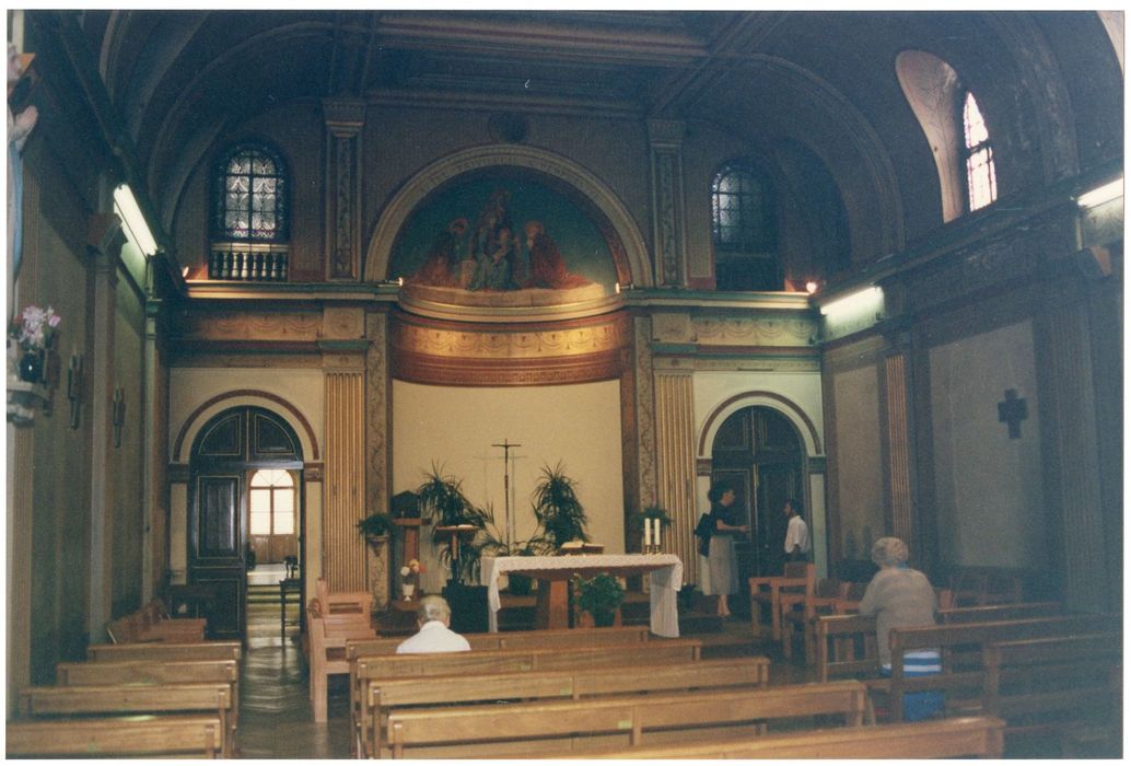 chapelle, vue partielle de la nef