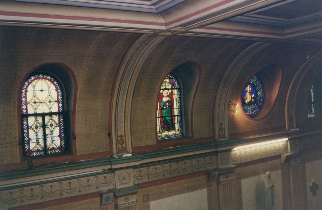 chapelle, vue partielle du décor