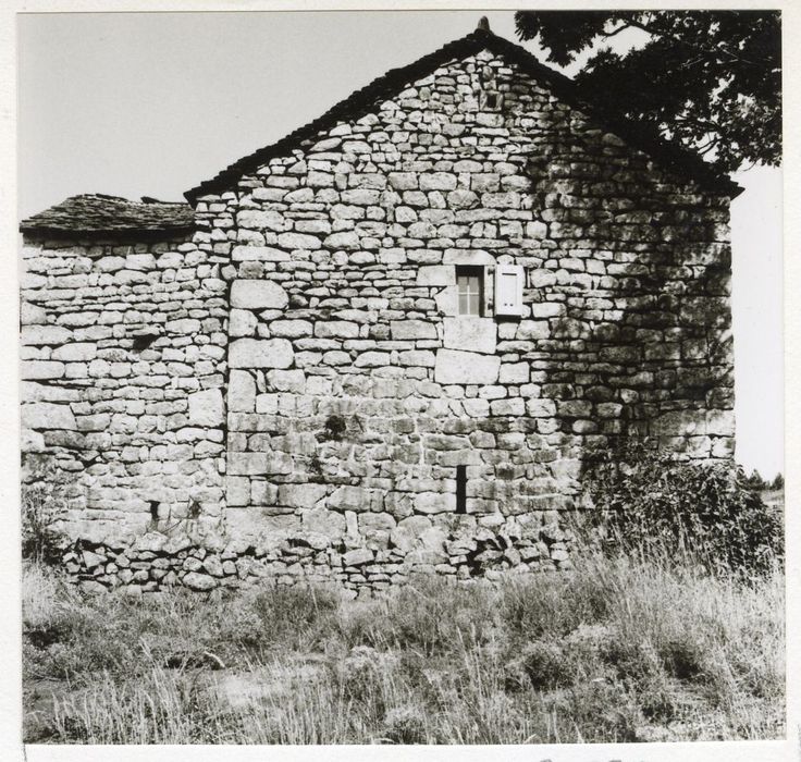 bâtiment est, pignon sud