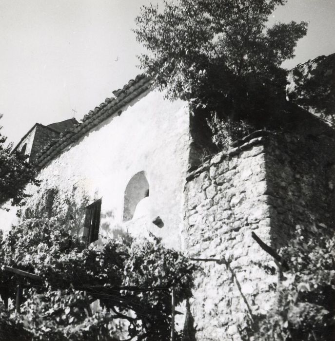 façade latérale sud, vue partielle