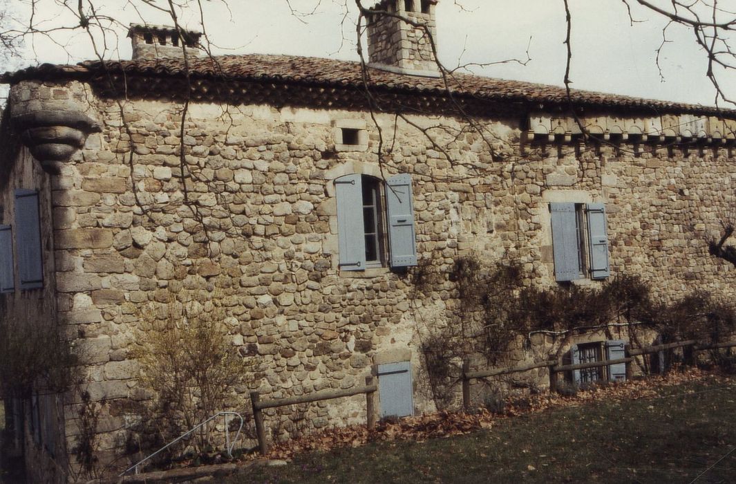 façade sud, vue partielle