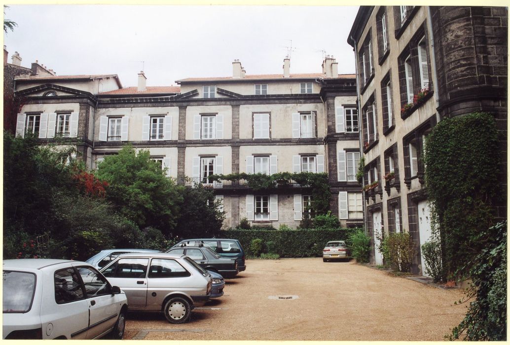 façade sud sur jardin