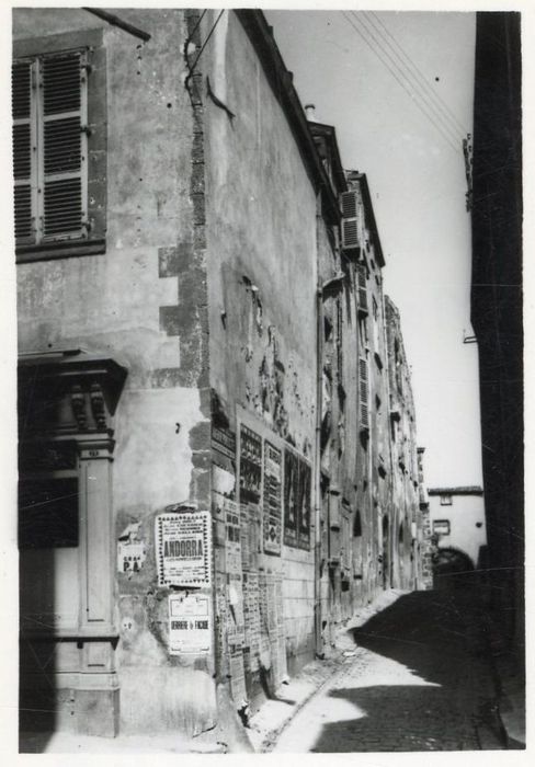 façade postérieure sur la rue Sainte-Marie