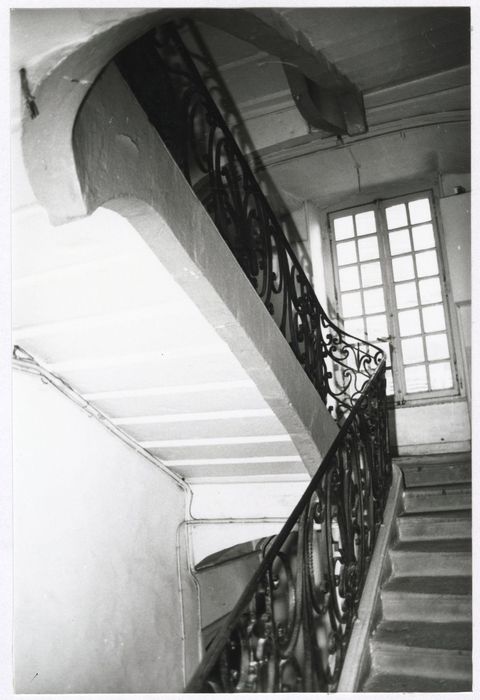 escalier, vue partielle