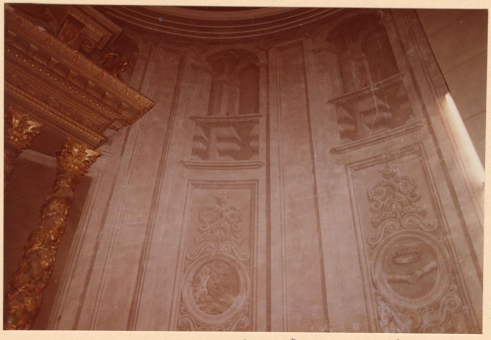 chapelle Saint-Joseph, peinture monumentale en trompe-l’oeil, vue partielle