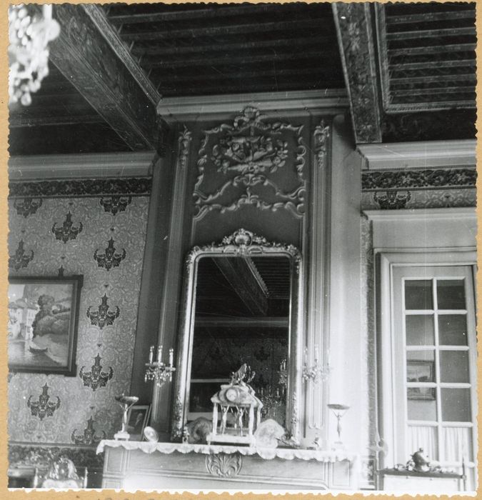 1er étage, grand salon, lambris de revêtement, détail