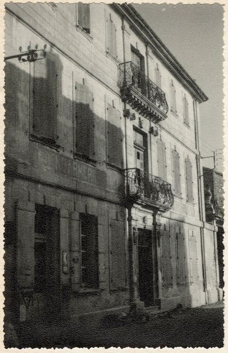 façade sur rue