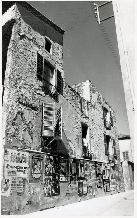 façade sur la rue du Four