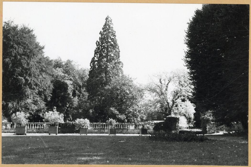 parc, vue partielle depuis la terrasse sud