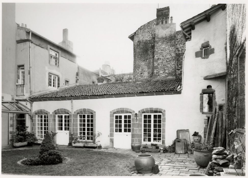 cour intérieure, aile nord