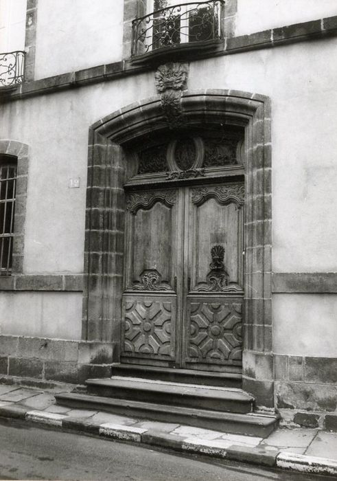 porte d’accès sur rue