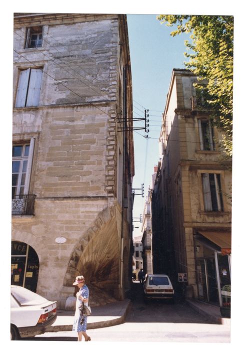 vue générale du traitement des maçonneries à l’angle des façades sur rues