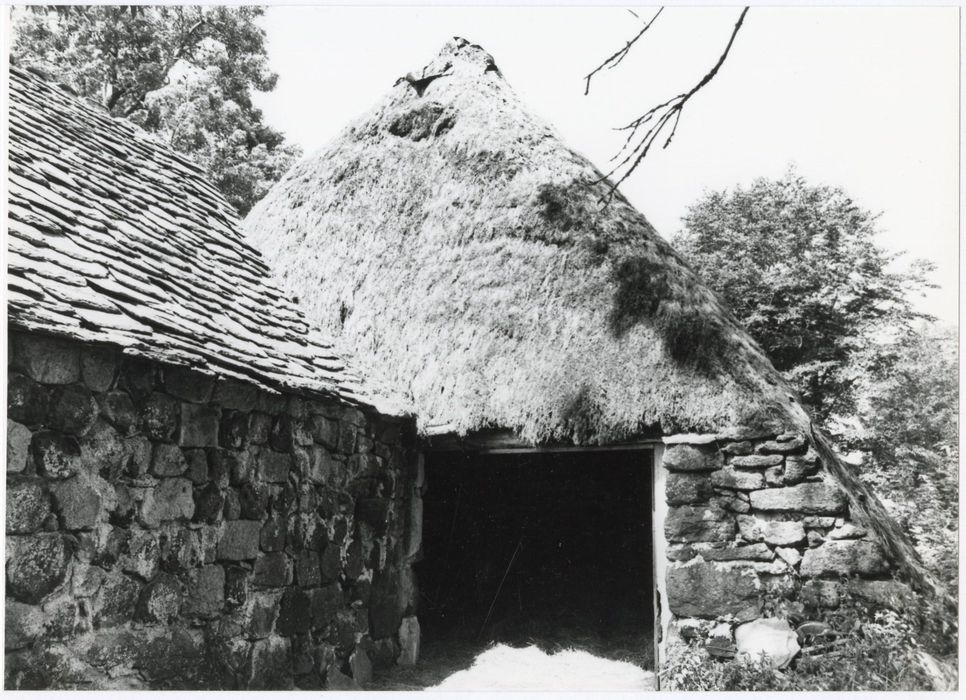 grange, porte d’accès au nord