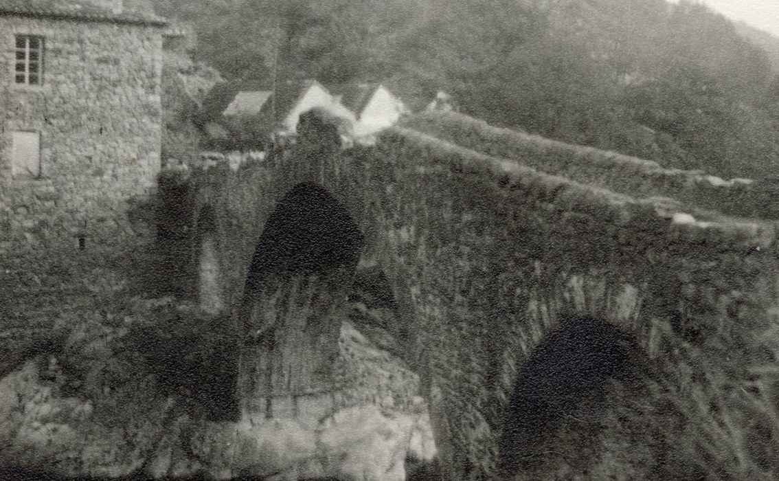 vue partielle du pont depuis l’Ouest, élévation nord